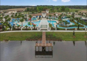 Disney pool house Windsor Westside